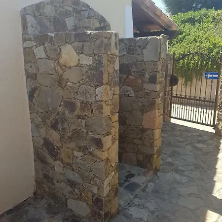 Abba Urci *